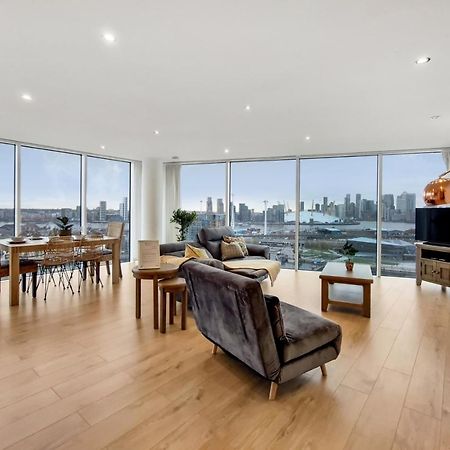 Deluxe Two Bed Apartment With River & City View London Bagian luar foto