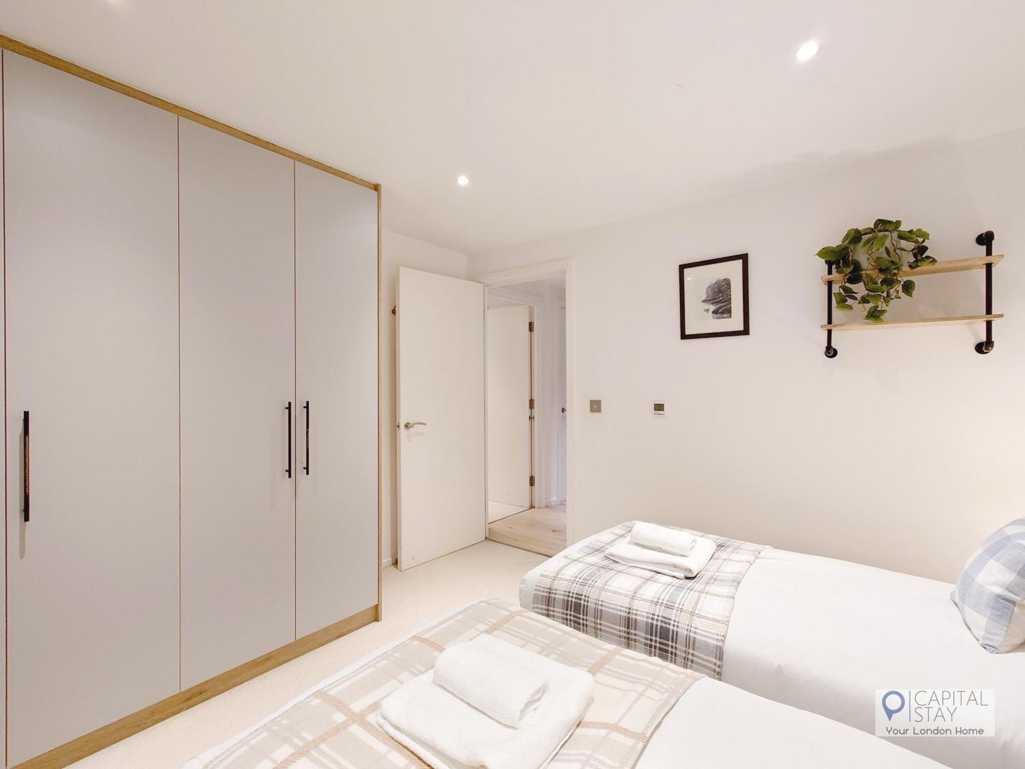 Deluxe Two Bed Apartment With River & City View London Bagian luar foto