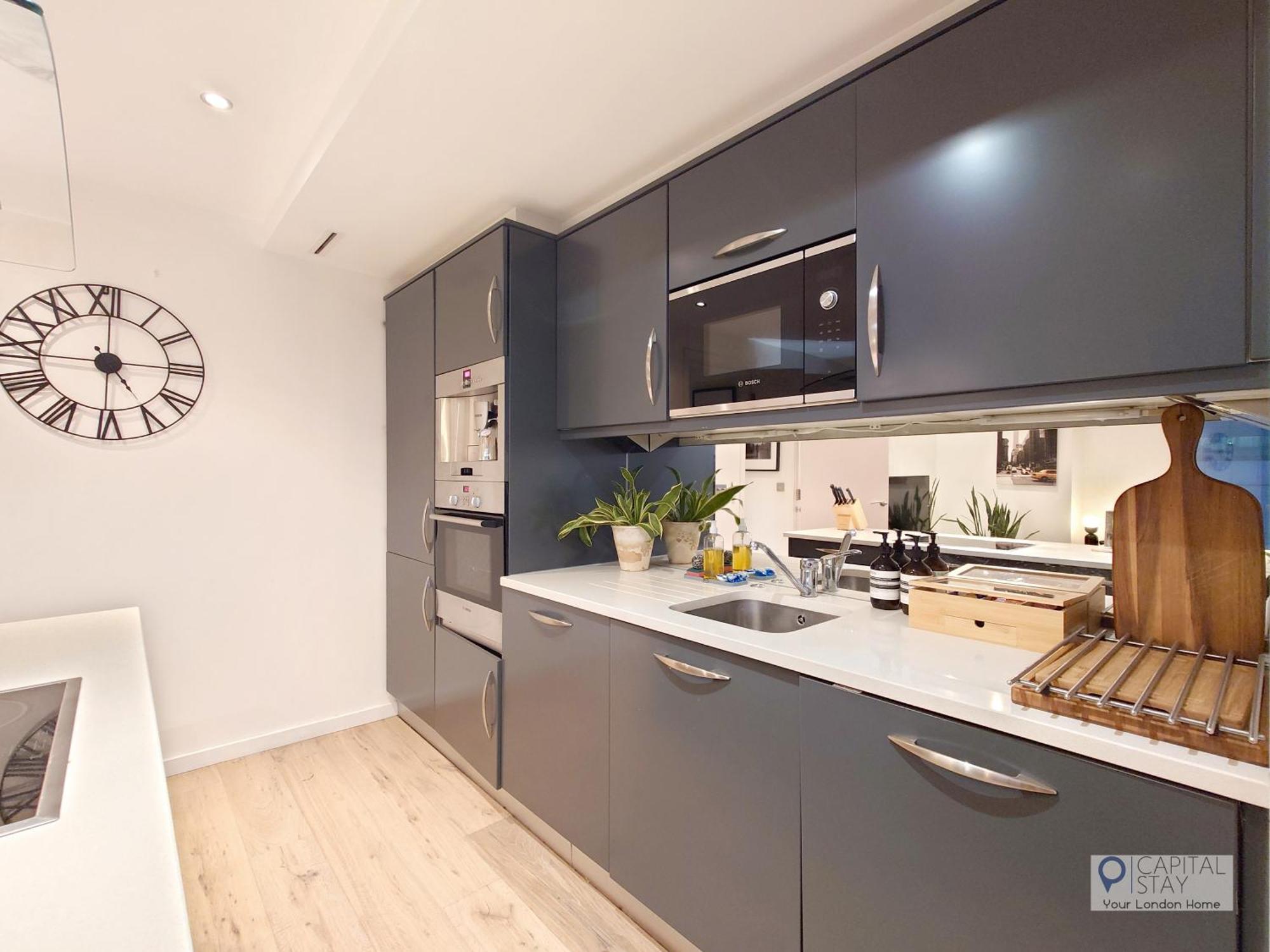 Deluxe Two Bed Apartment With River & City View London Bagian luar foto